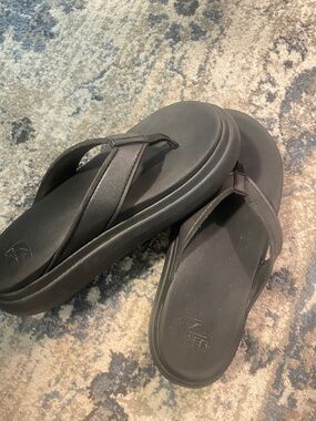 Reef Black Platform Flip Flop Sandals